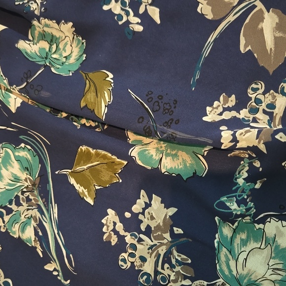 Lot of 3 loft sleveless Loft blouses - Picture 6 of 7